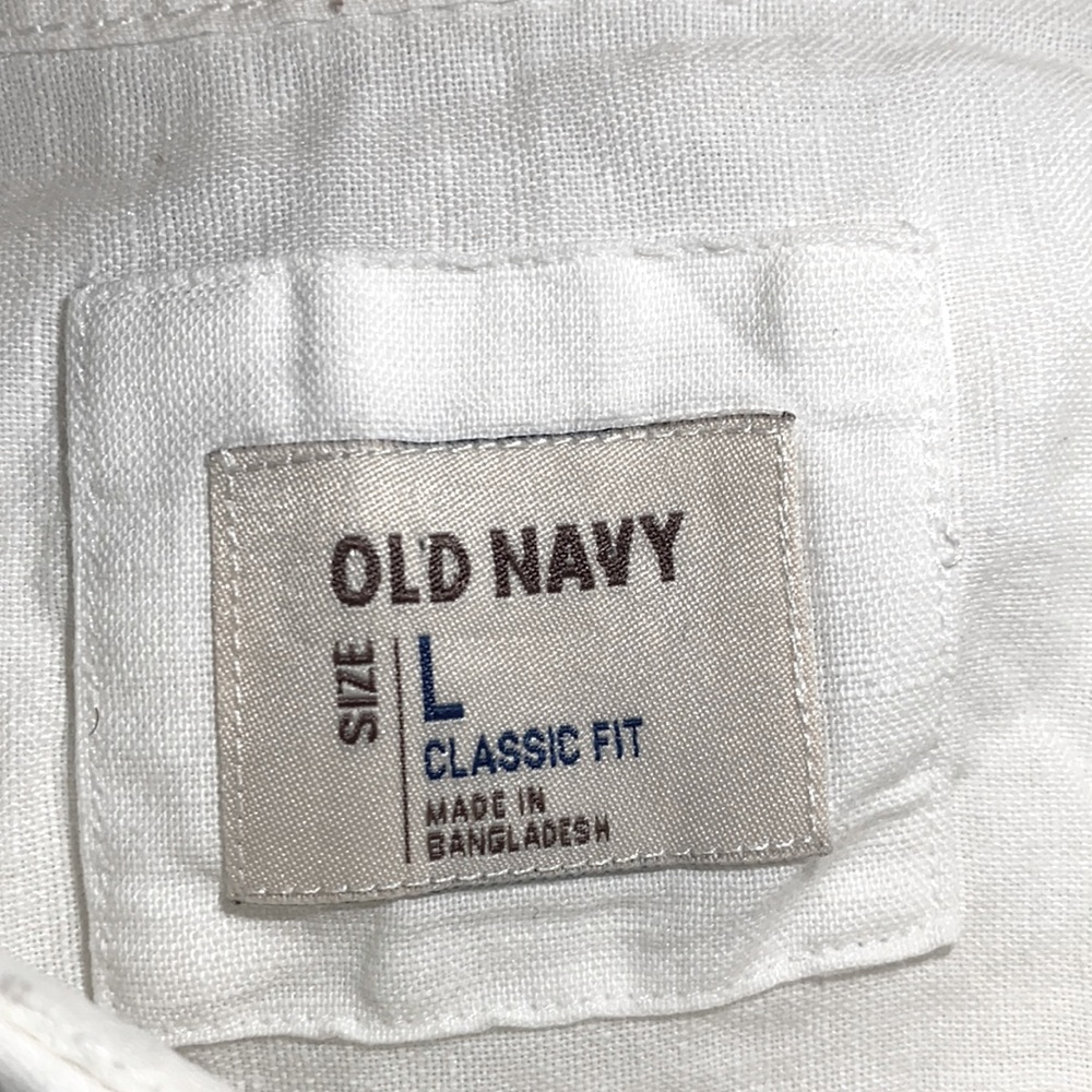 (L) Casual Old Navy Button Down Shirt